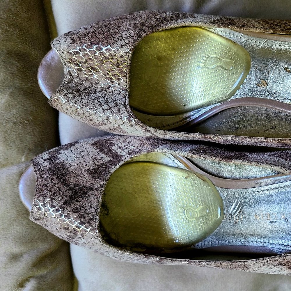 Snake skin print heels